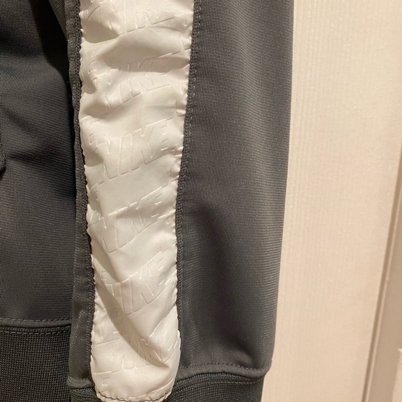 Nike Track Jacket - Picture 7 of 8